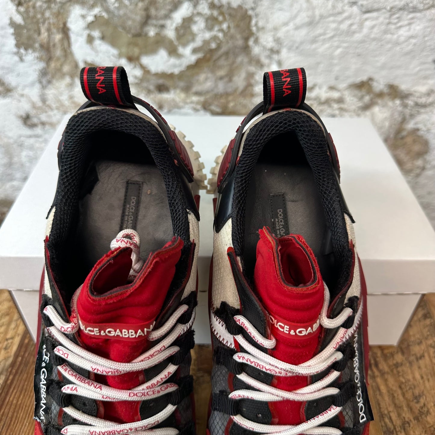 Dolce Gabbana NS1 Red White Black Sz 10 (43) No Box