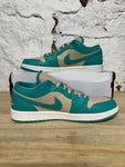 Air Jordan 1 Low Tropical Teal Sz 10.5 (12W) DS
