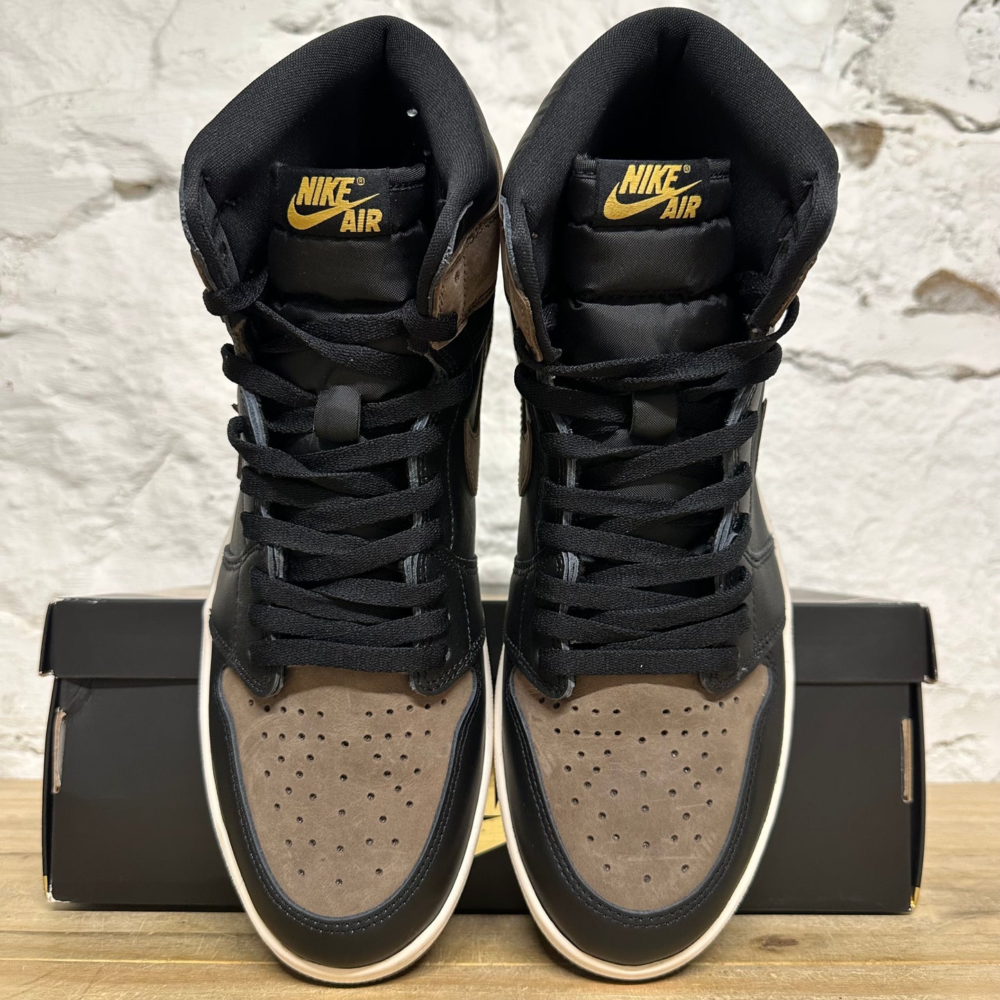 Air Jordan 1 High Palomino Sz 12.5