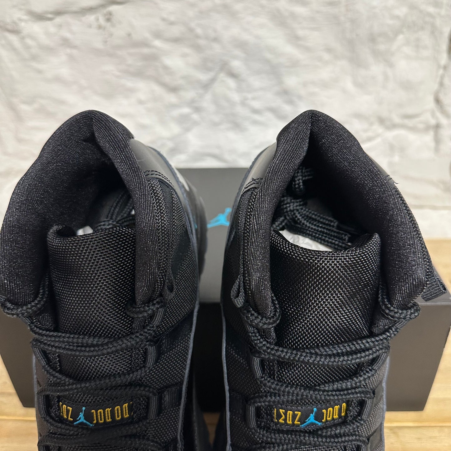 Air Jordan 11 High Gamma Blue Sz 10.5 DS