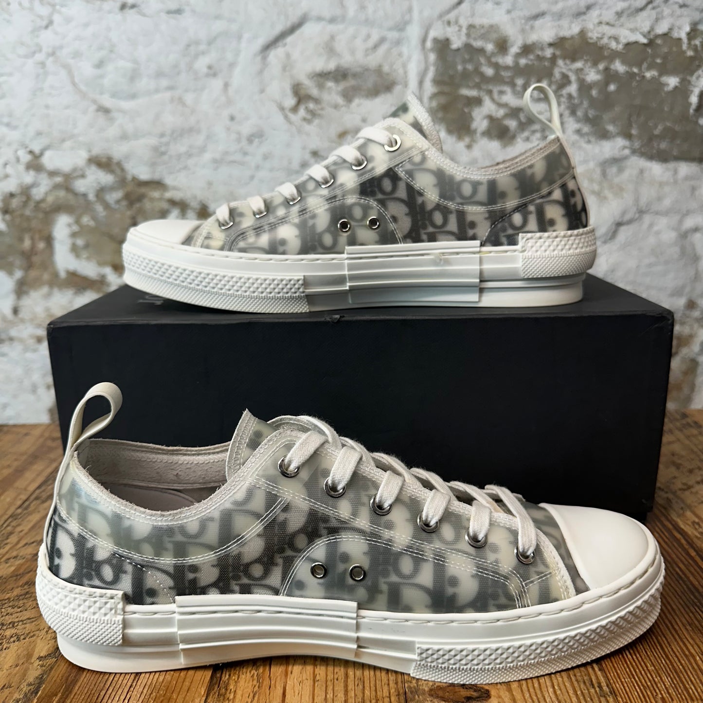 DIor B23 Grey Oblique White Sneaker Sz 9 (42)