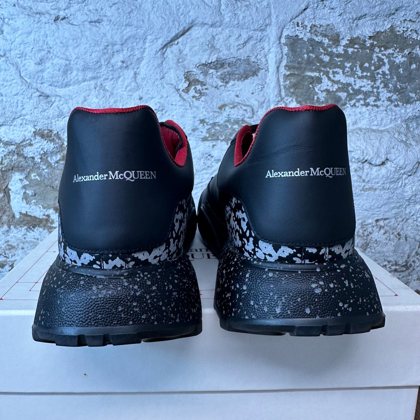 Alexander McQueen Black Red Grey Court Trainer Sneaker Sz 11 (44)