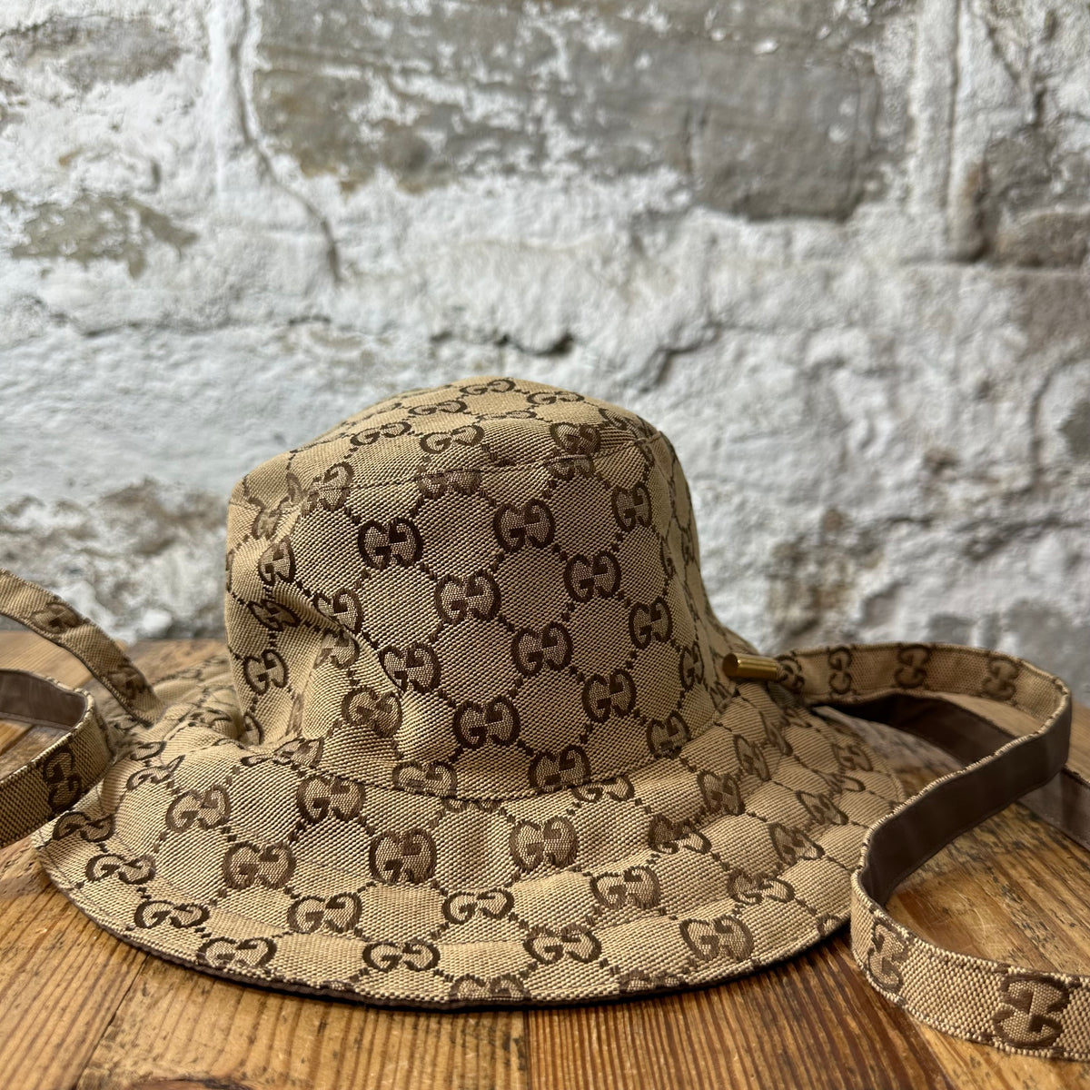 Gucci Reversible GG Monogram Canvas Bucket Hat Sz M