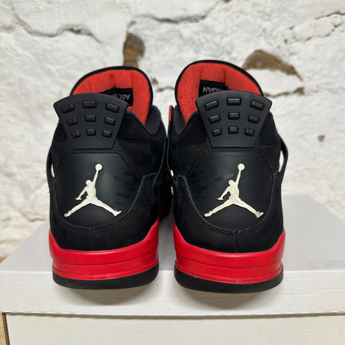 Air Jordan 4 Red Thunder Sz 11