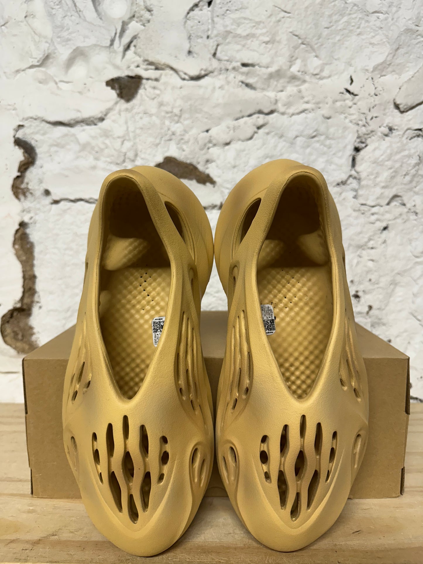 Yeezy Foam Runner Desert Sand Sz 10