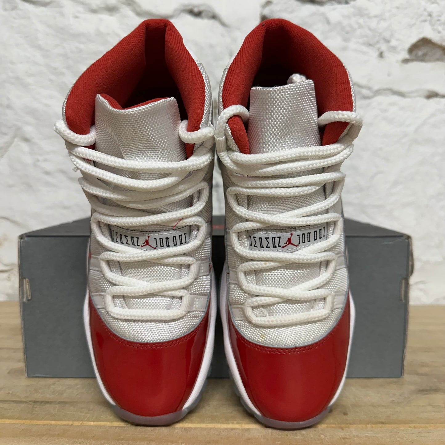 Air Jordan 11 High Cherry Sz 5.5Y