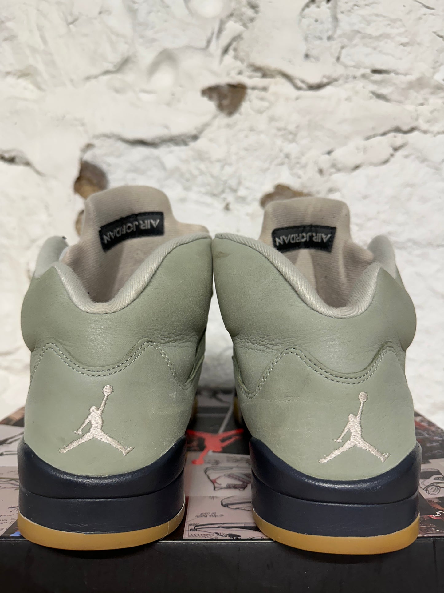 Air Jordan 5 Jade Horizon Sz 9