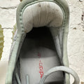 Yeezy 350 V2 Blue Tint Sz 9