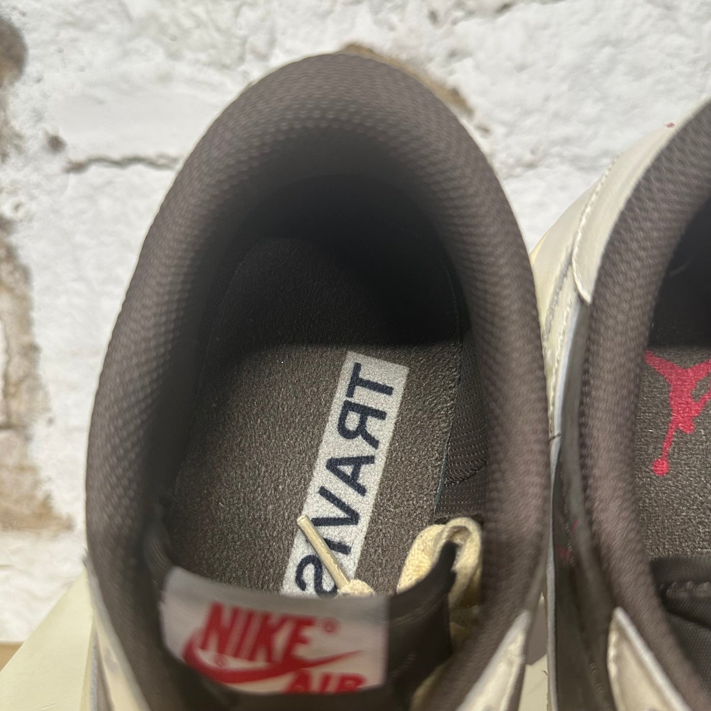 Air Jordan 1 Low Travis Scott Reverse Mocha Sz 9.5