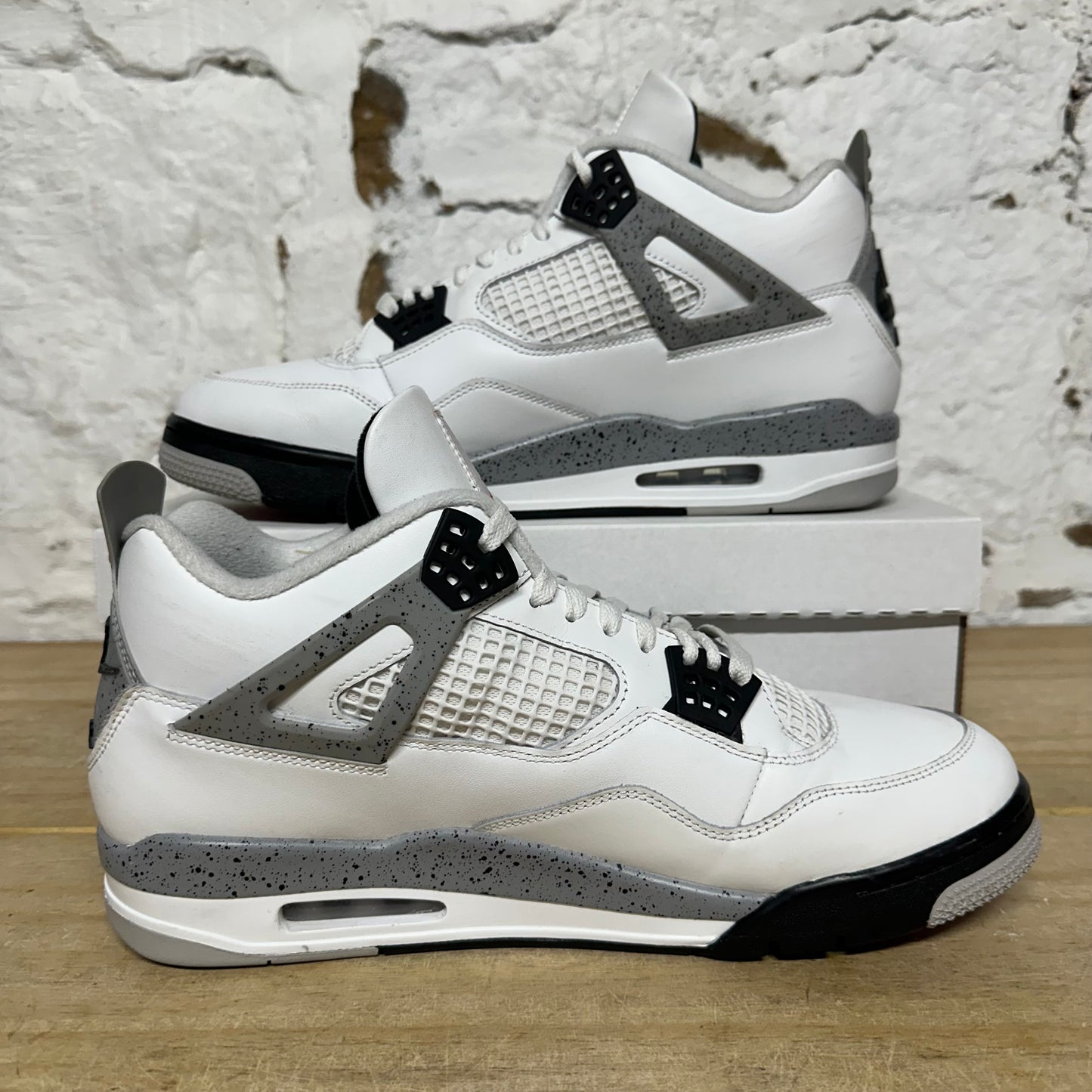 Air Jordan 4 White Cement (2025) Sz 13