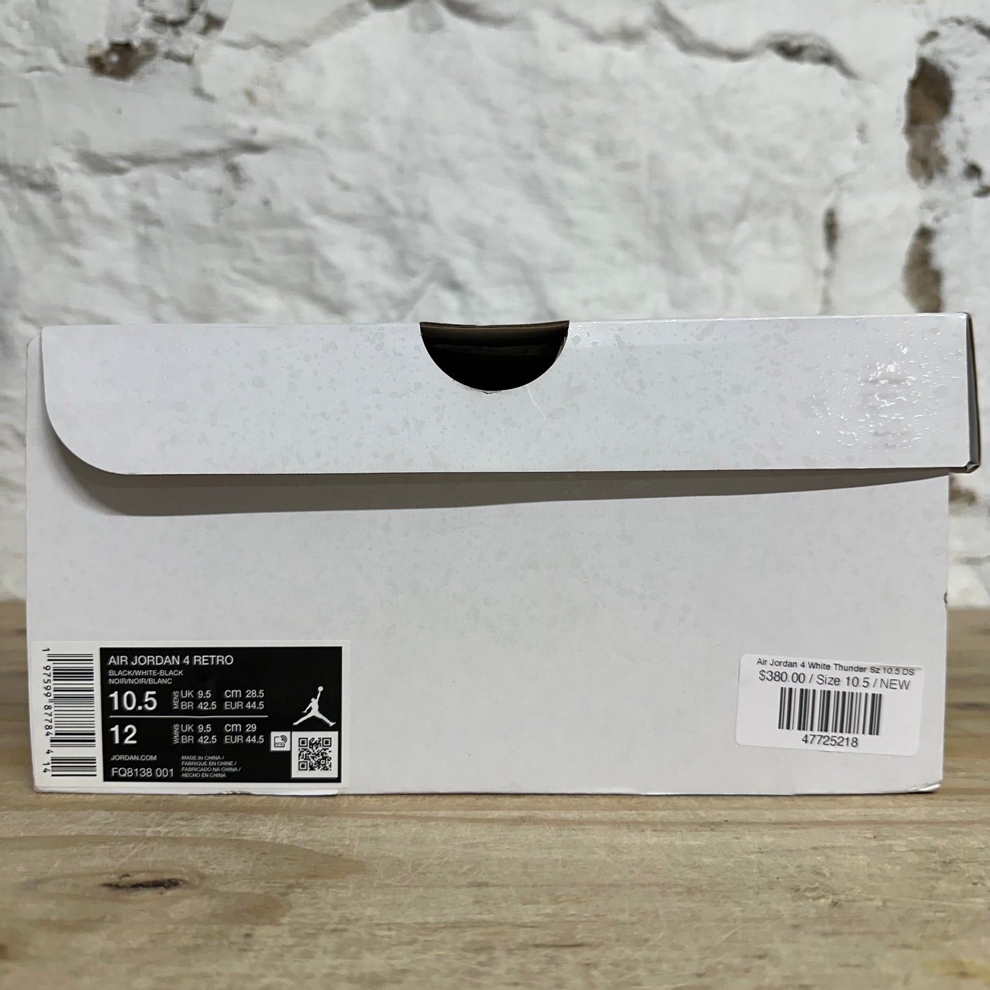 Air Jordan 4 White Thunder Sz 10.5 DS