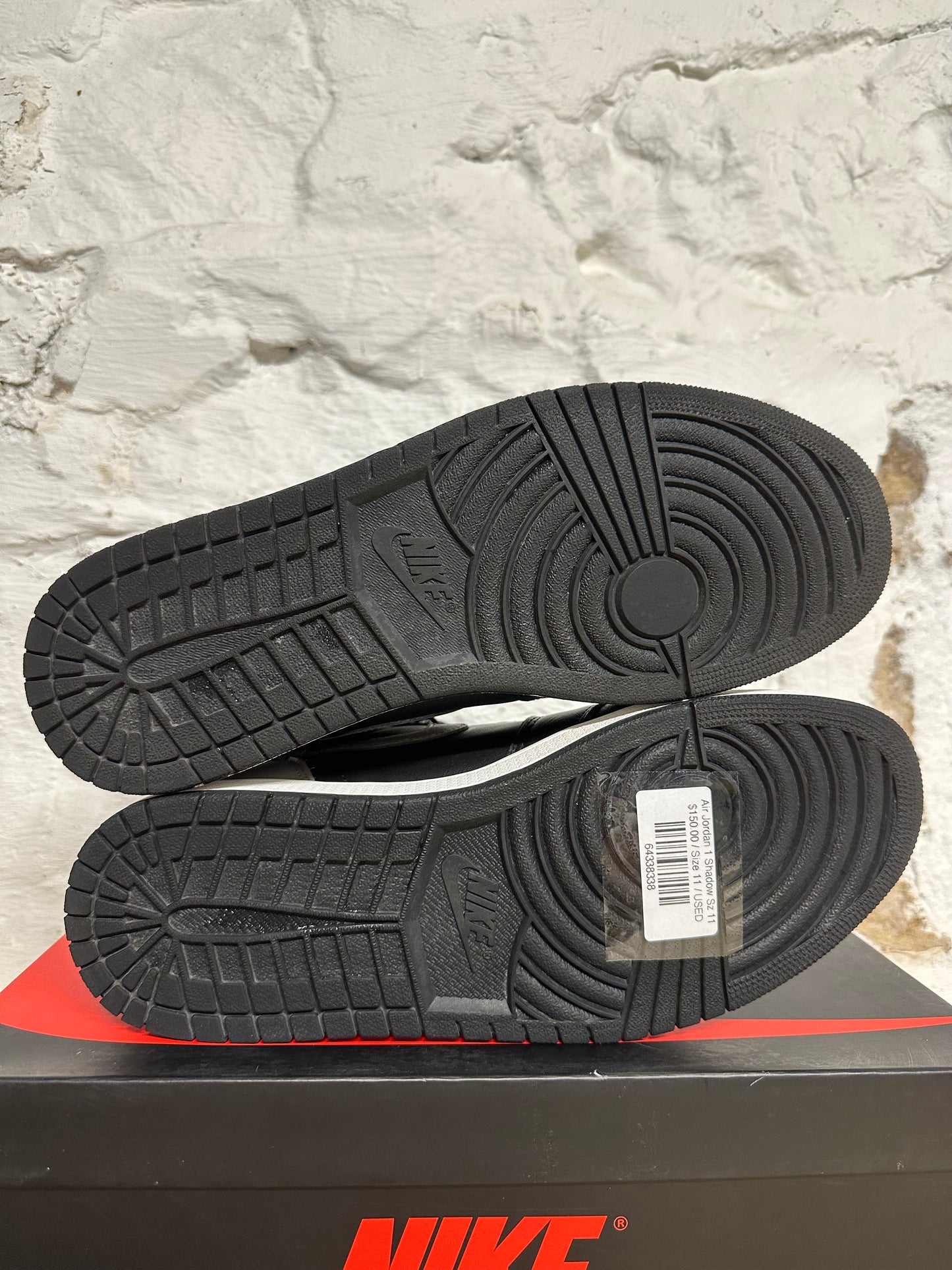 Air Jordan 1 High Shadow Sz 11