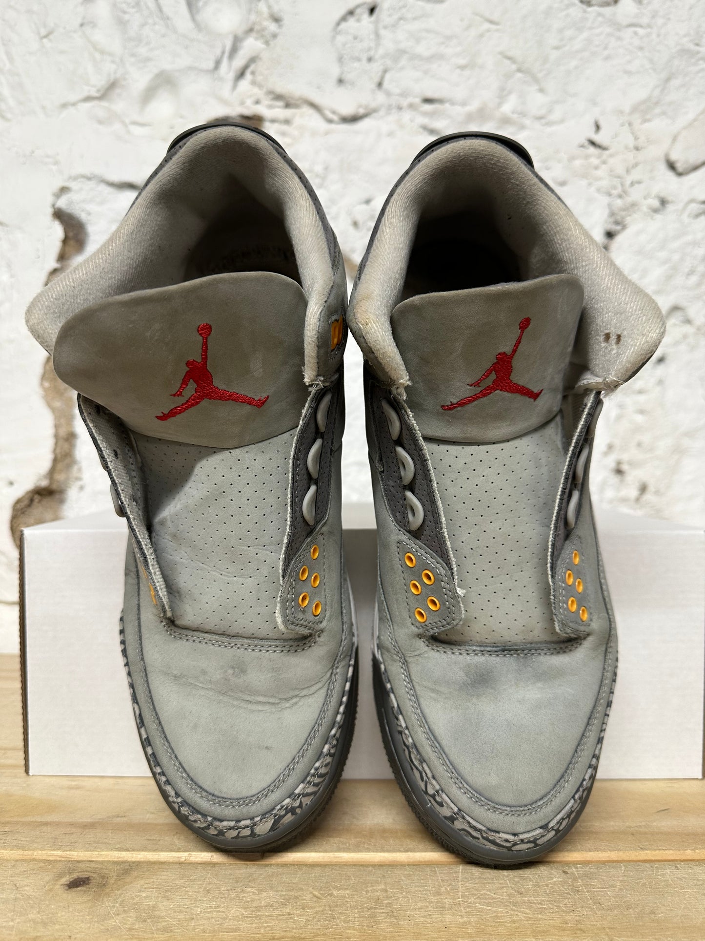 Air Jordan 3 Cool Grey Sz 9