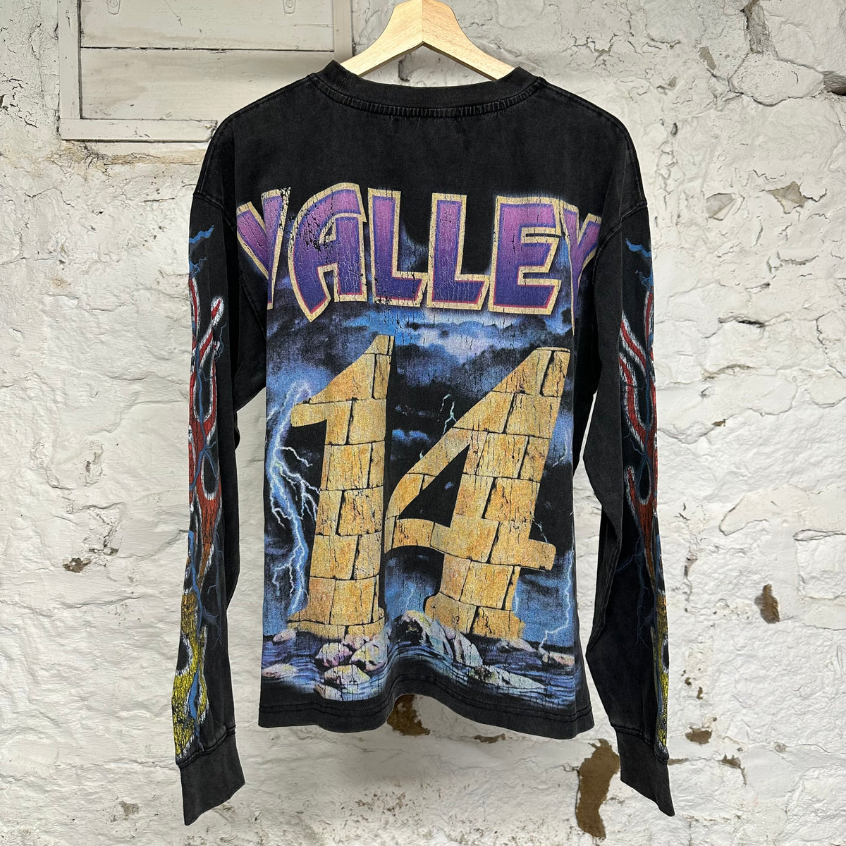 Vale Race Wars Black Long Sleeve Sz S