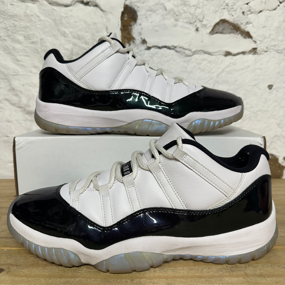 Air Jordan 11 Low Emerald Sz 13