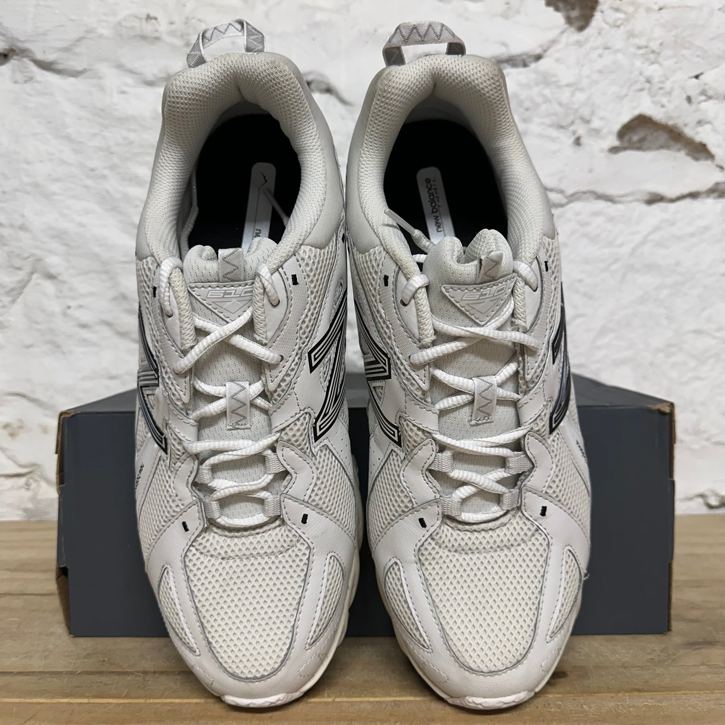 New Balance 610 Nimbus Cloud White Sz 10.5