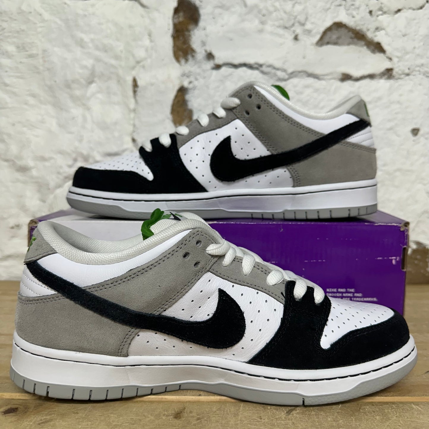 Nike SB Dunk Low Chlorophyll Sz 9 DS