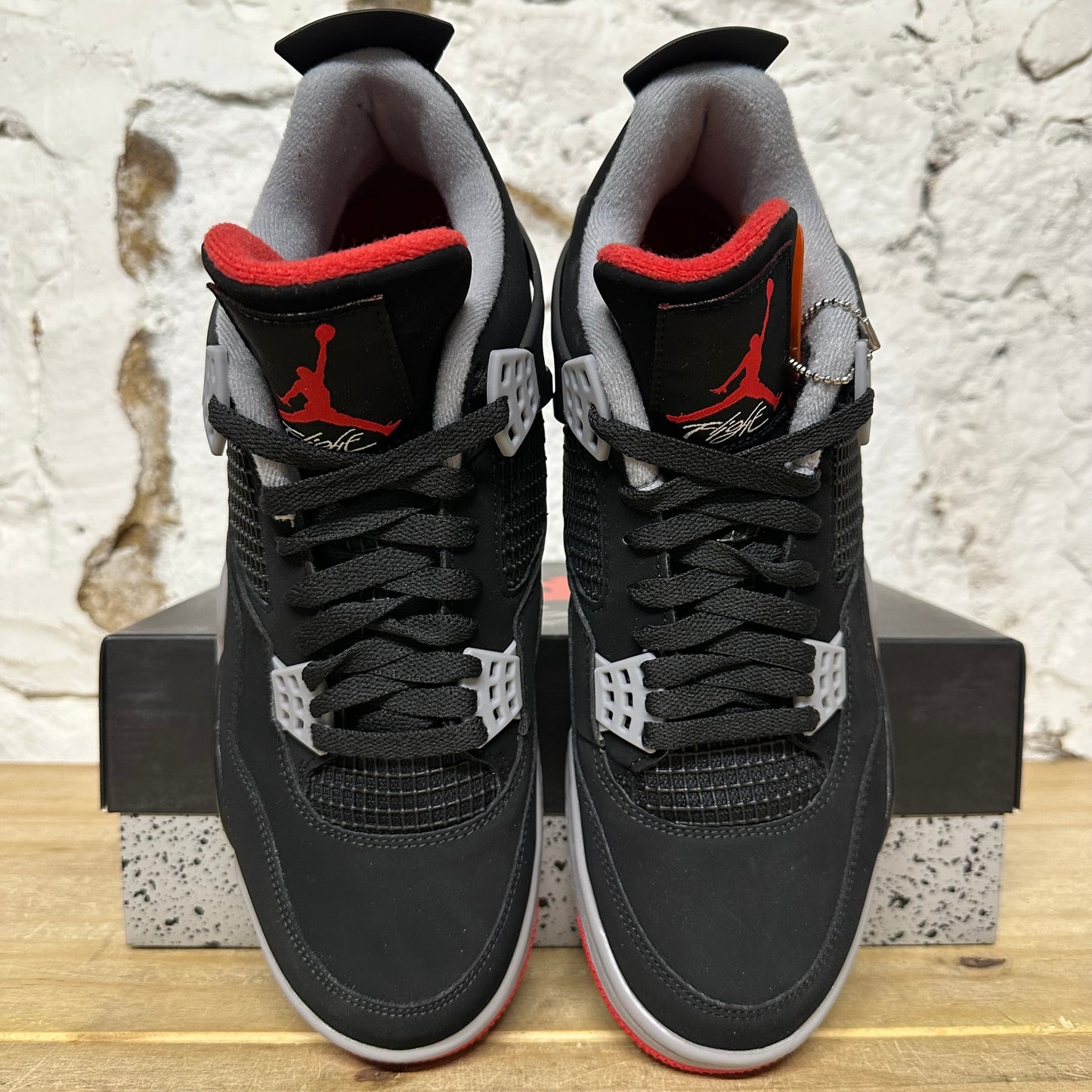 Air Jordan 4 Bred (2019) Sz 10 DS