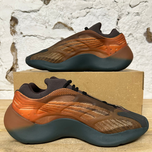 Yeezy 700 Copper Fade Sz 13