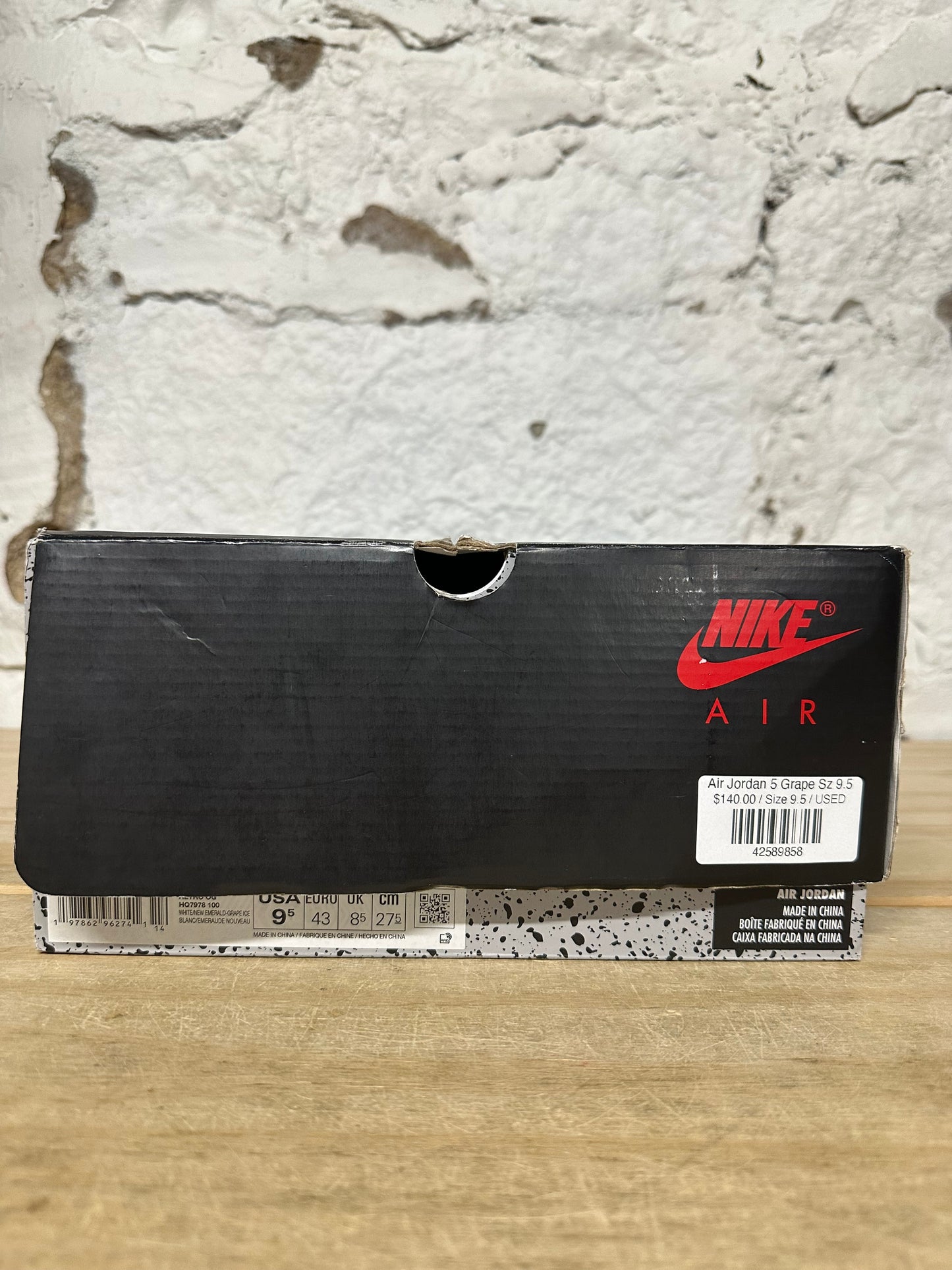 Air Jordan 5 Grape Sz 9.5