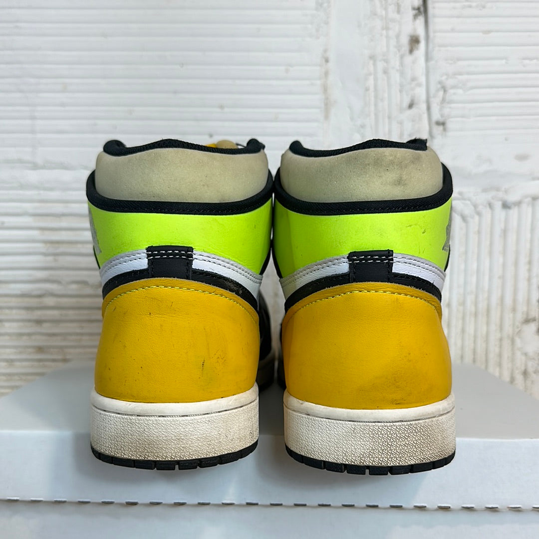 Air Jordan 1 Volt Gold Sz 9.5