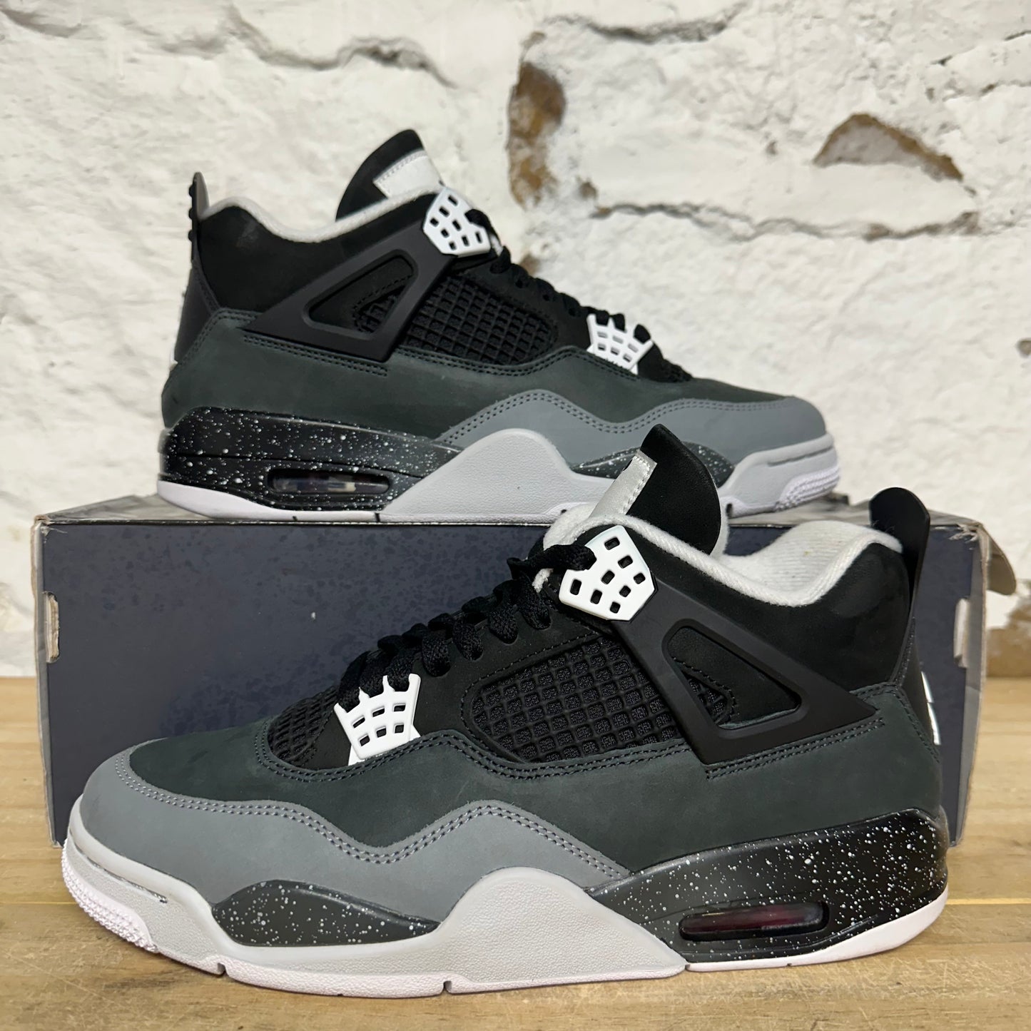 Air Jordan 4 Fear (2024) Sz 9.5