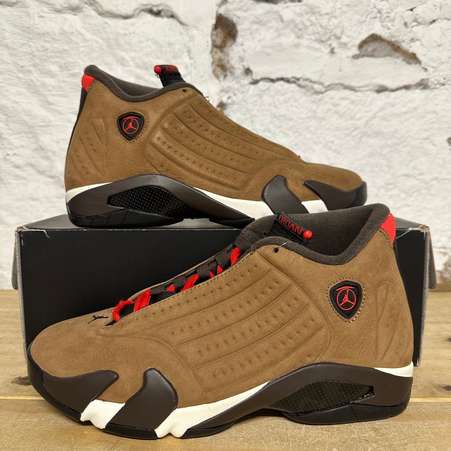 Air Jordan 14 Archaeo Brown Sz 8 DS