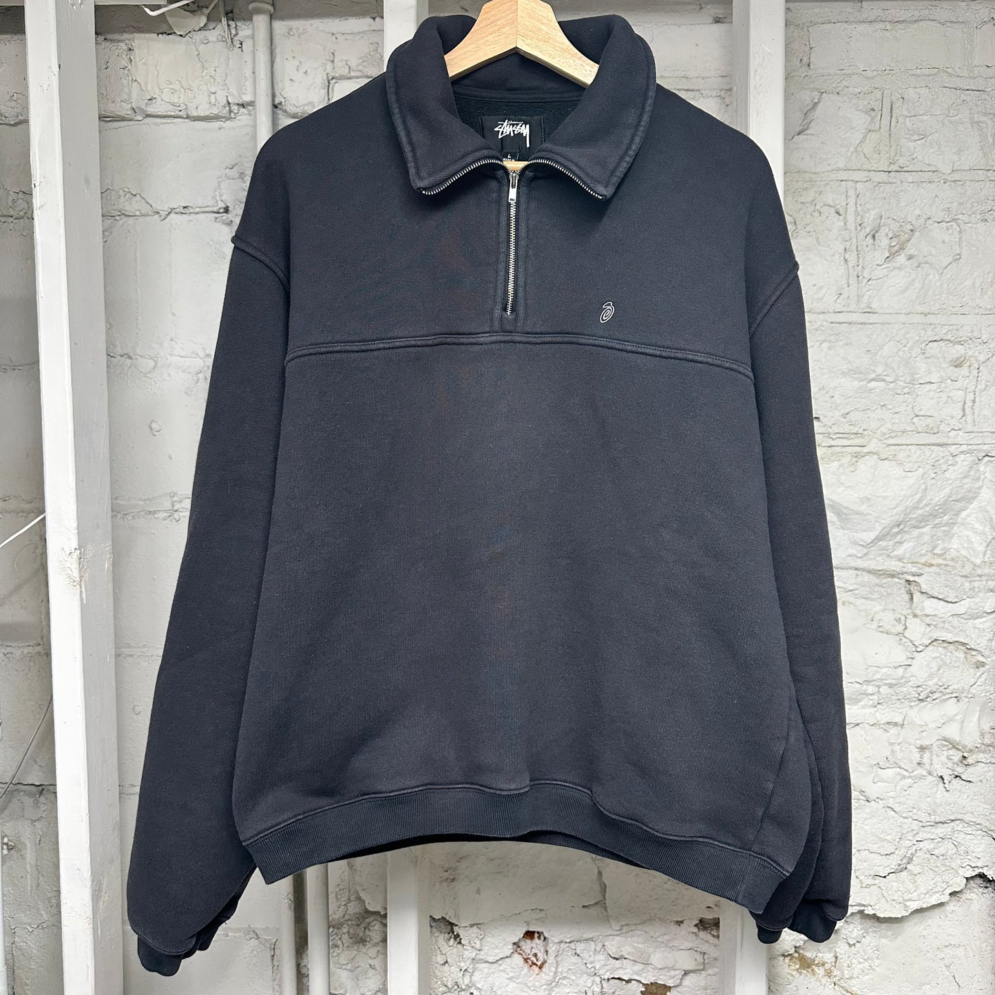 Stussy 1/4 Zip Black Embroidered Logo Sz L