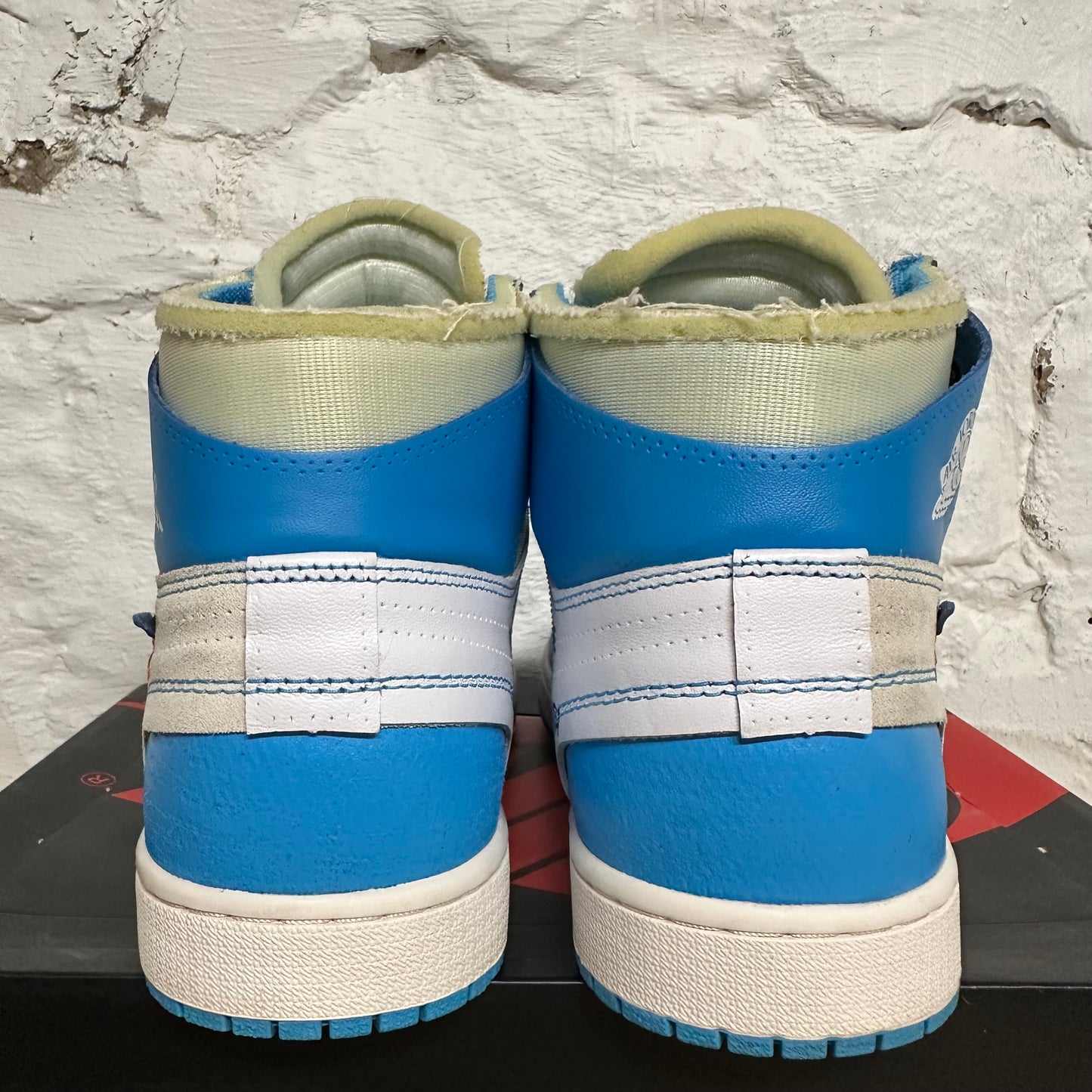 Air Jordan 1 High Off-White University Blue Sz 11.5