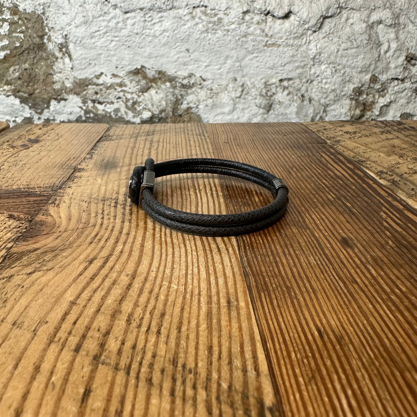 Louis Vuitton Graphite Double Keep It Bracelet W/ Box