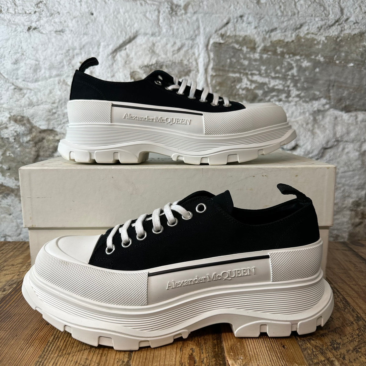 Alexander McQueen Low Black White Tread Boot Sz 12 (45)