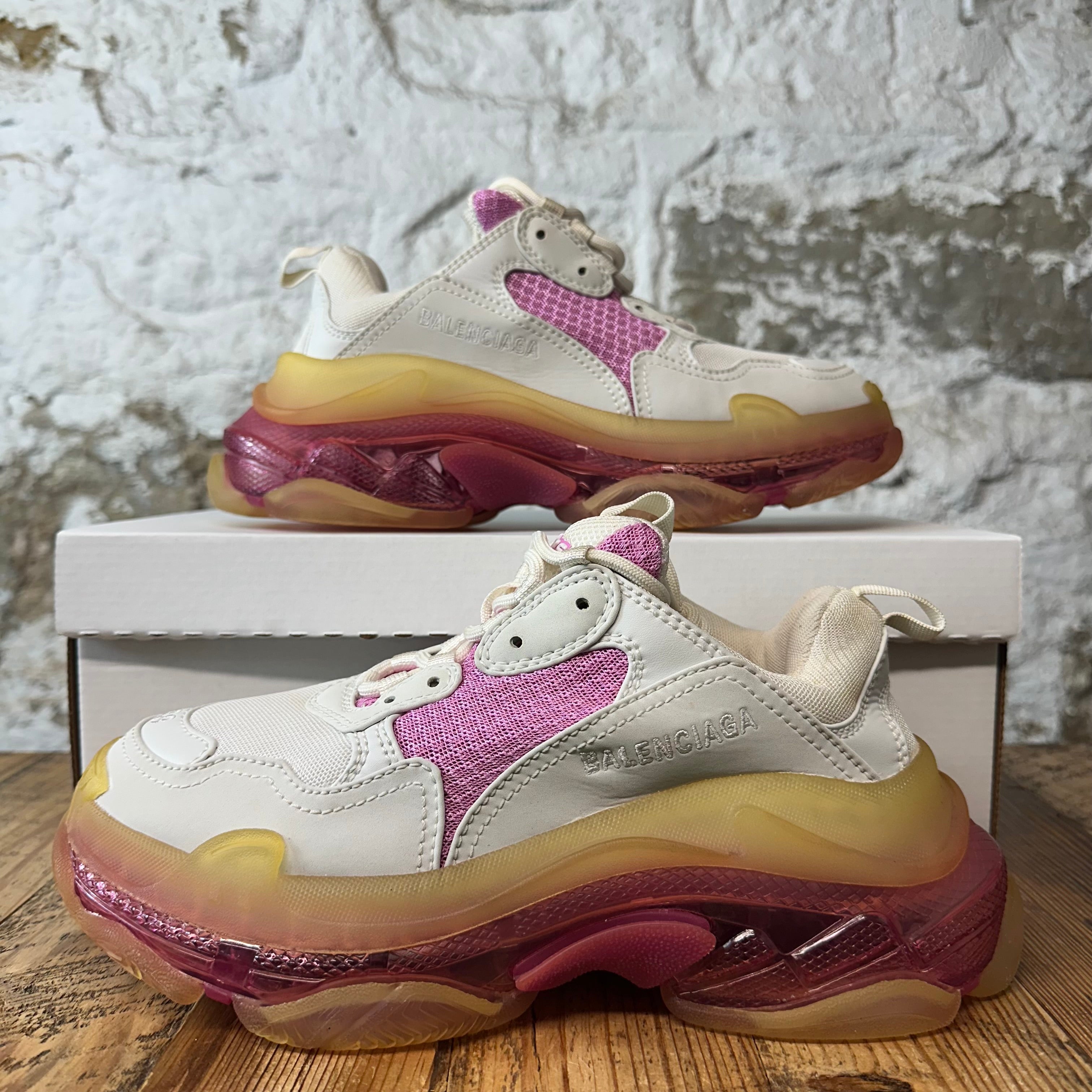 Balenciaga Triple S Cream Pink Sneaker Sz 6 (38)