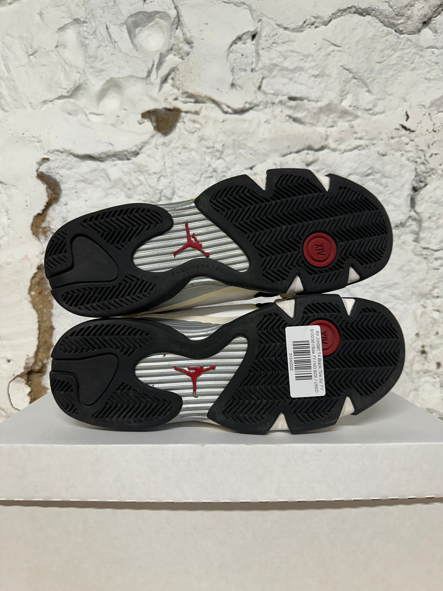 Air Jordan 14 Black Toe Sz 7Y
