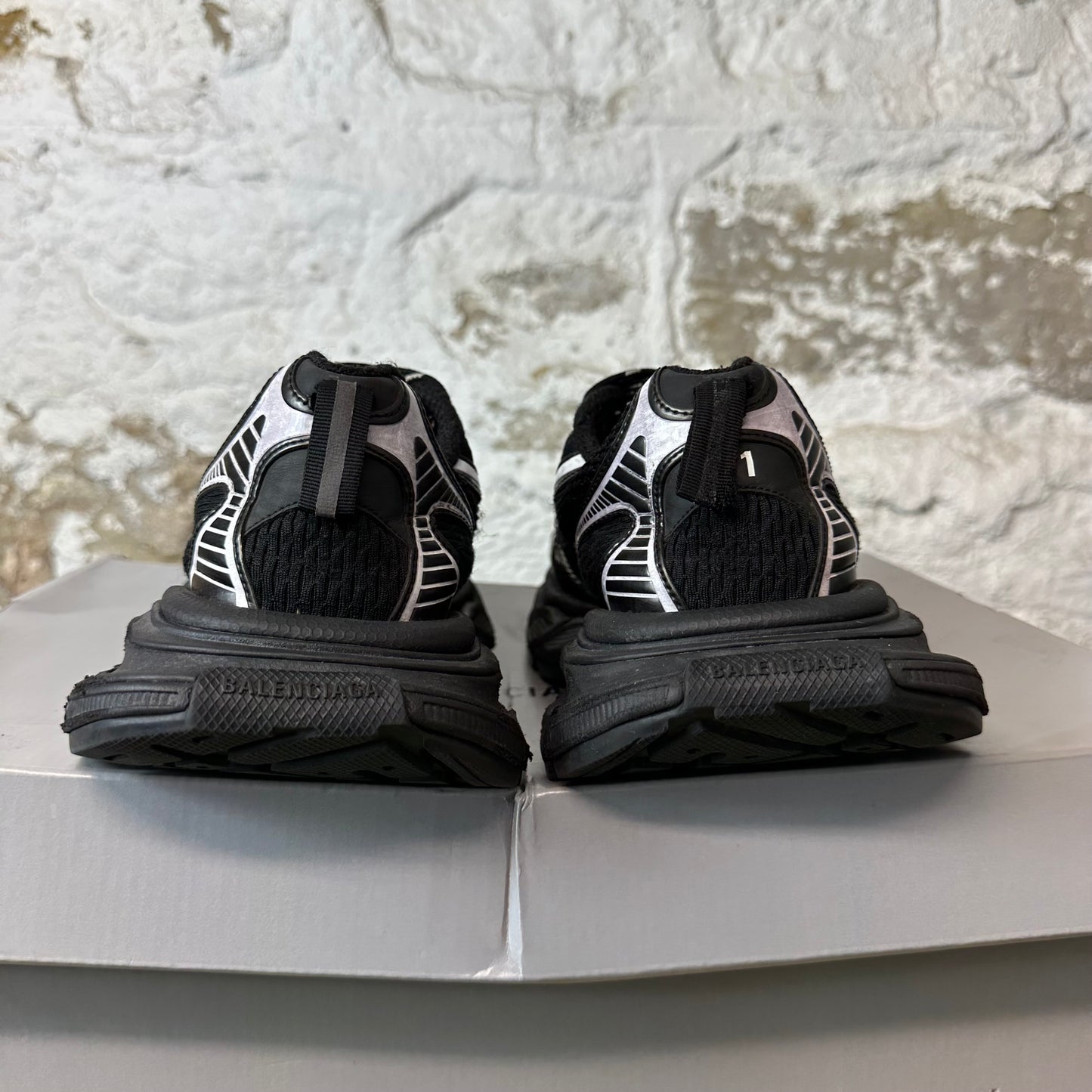 Balenciaga 3XL Black Silver Sneaker Sz 8 (41)
