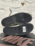 Air Jordan 1 Low Mocha Sz 10