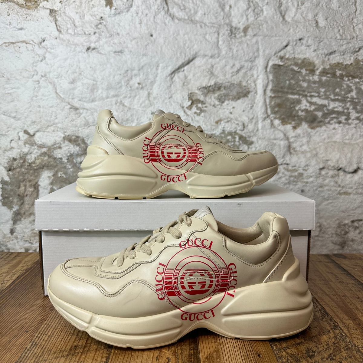 Gucci Rhyton Red Logo Cream Sneaker Sz 7