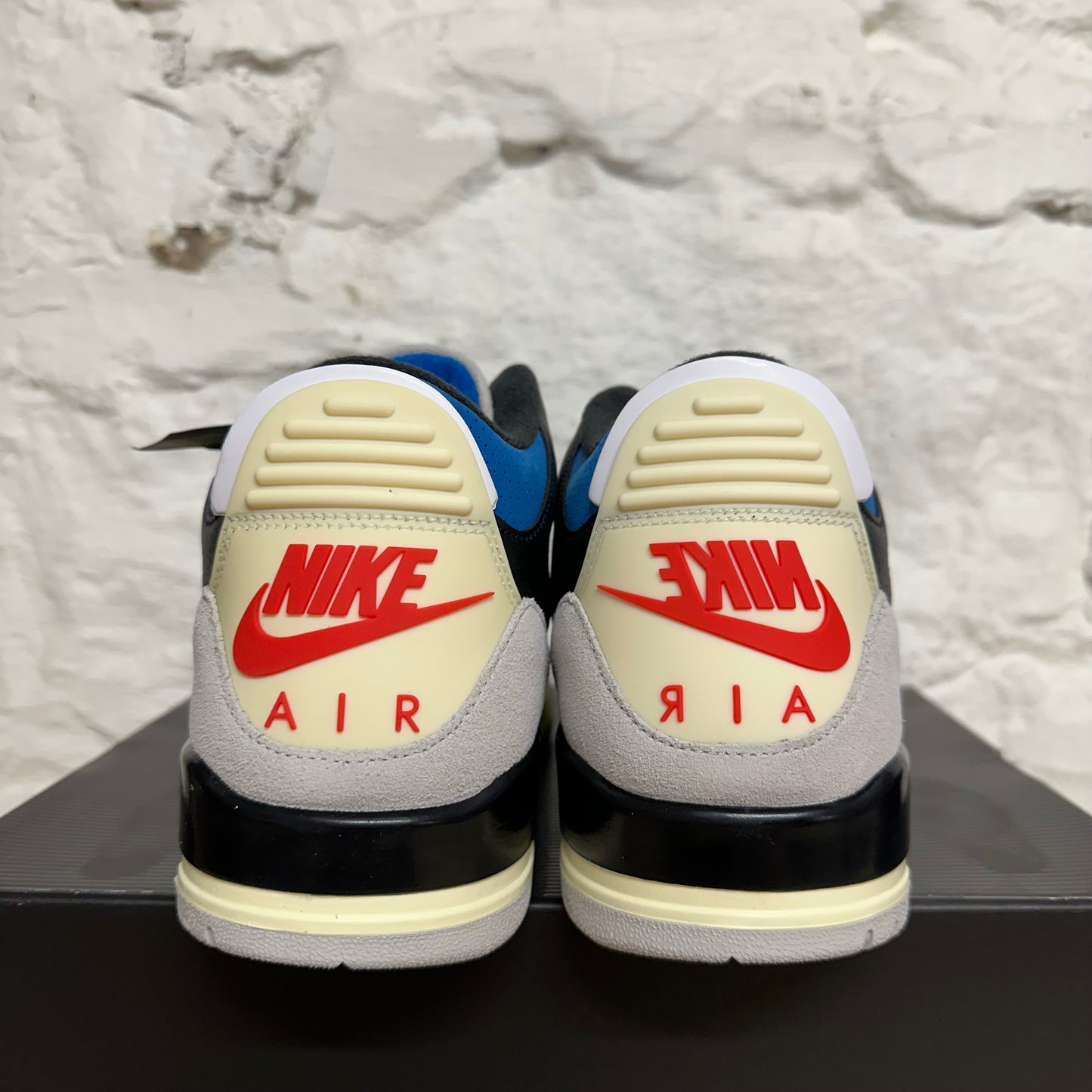 Air Jordan 3 Rare Air Sz 13 DS