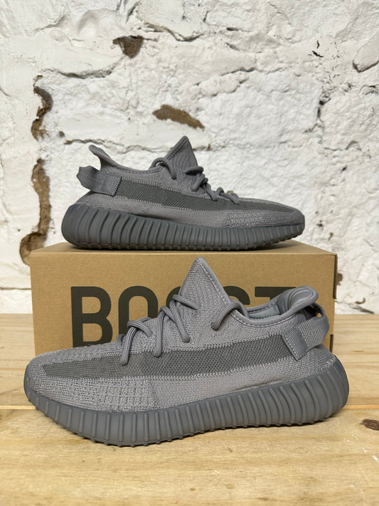 Yeezy 350 Steel Grey Sz 8.5 DS