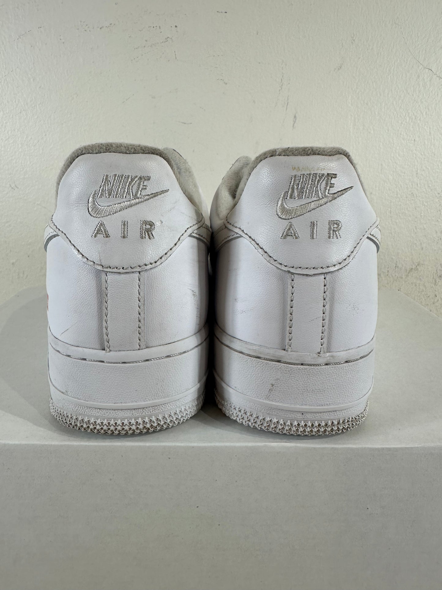 Nike Air Force 1 Low Supreme White Sz 10