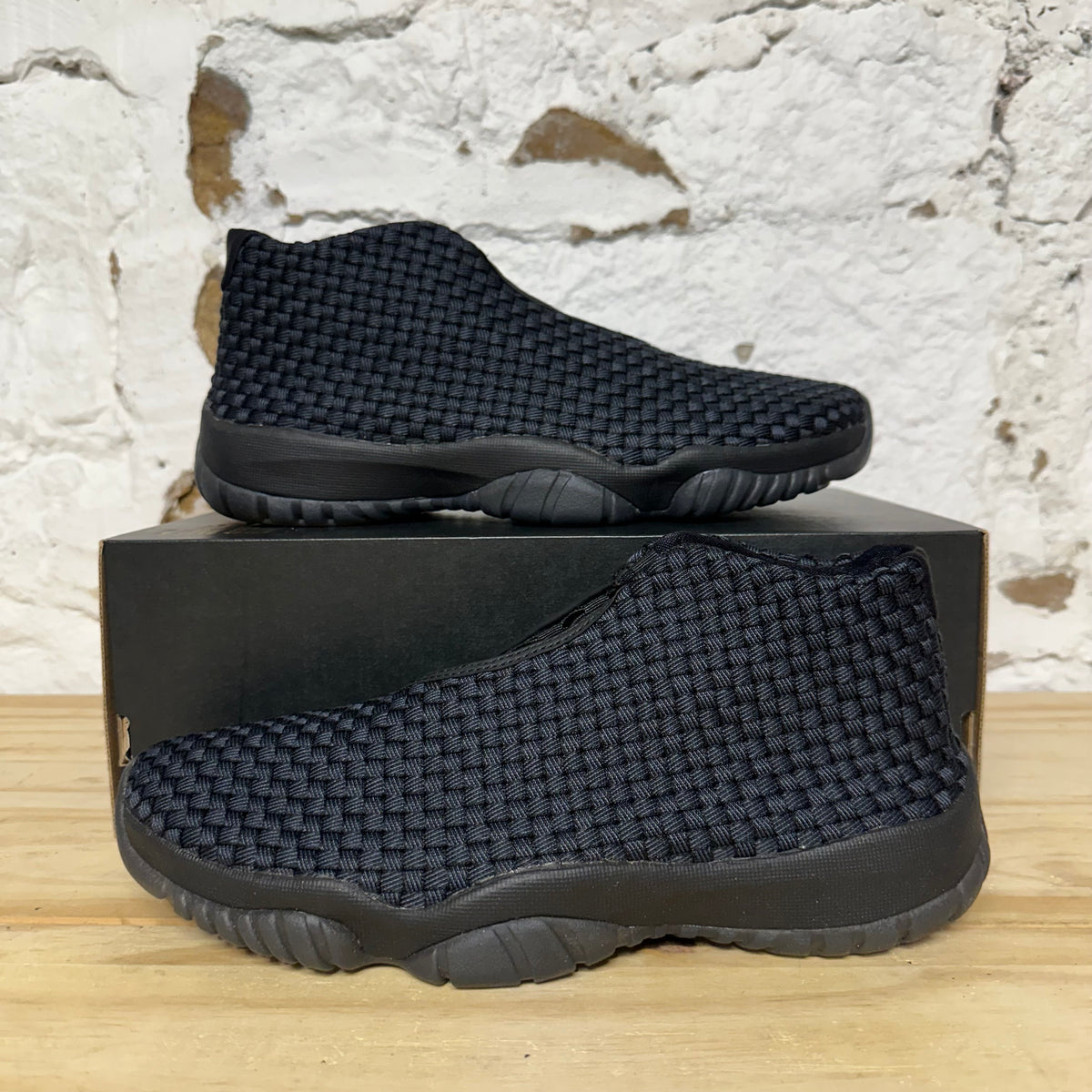 Jordan Future Triple Black Sz 10.5 DS
