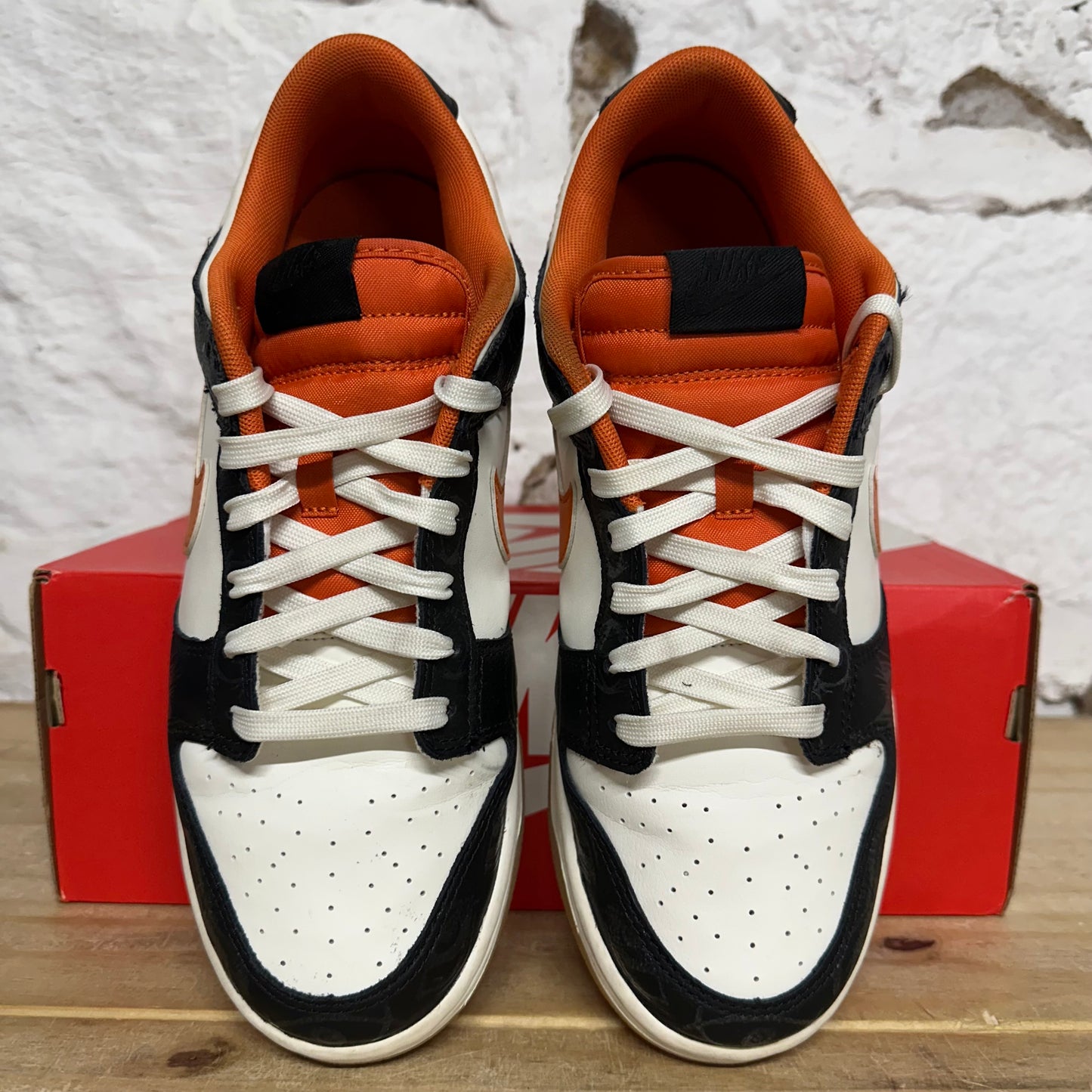 Nike Dunk Low Halloween Sz 9.5