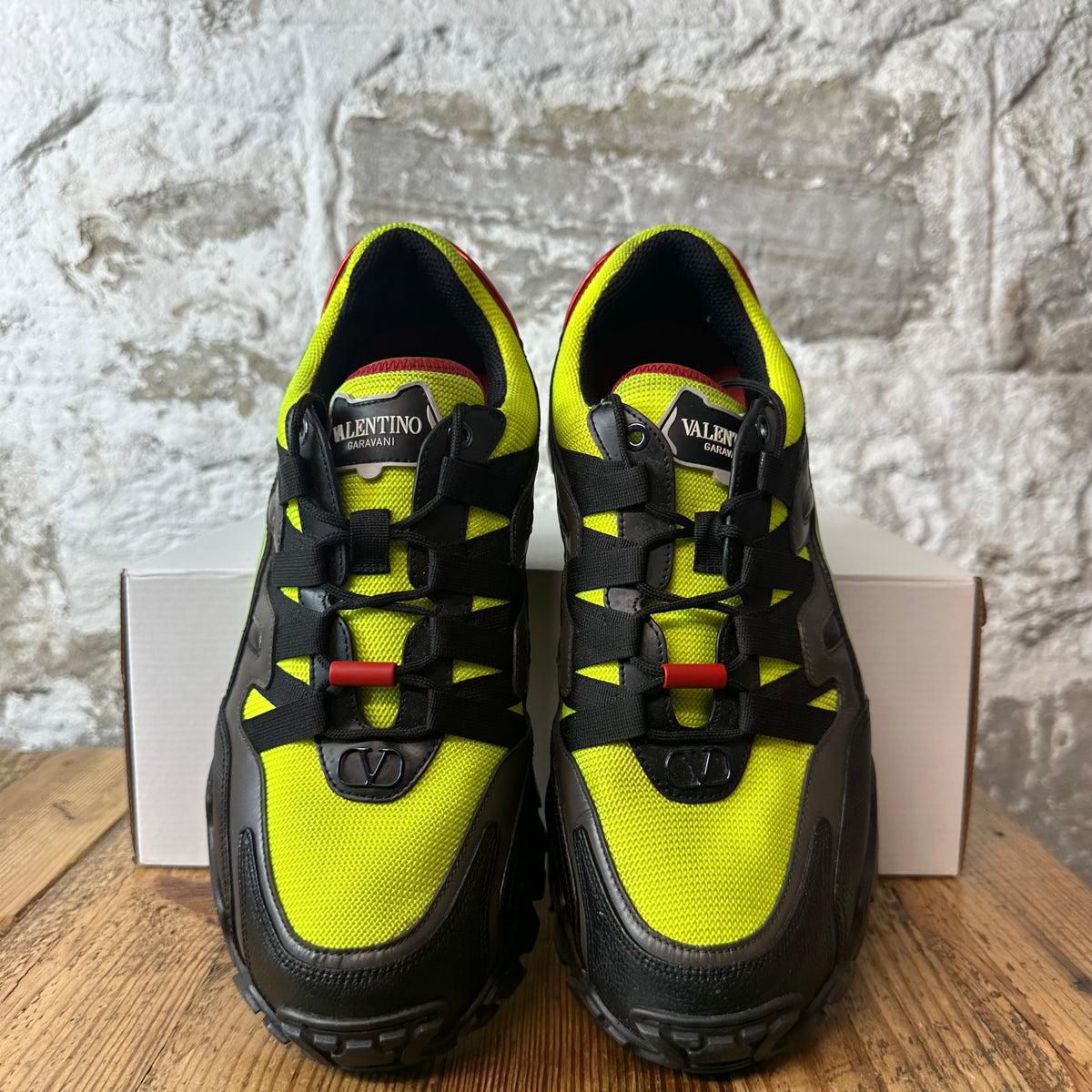 Valentino Black Neon Rock Runner Sneaker Sz 9 (42)