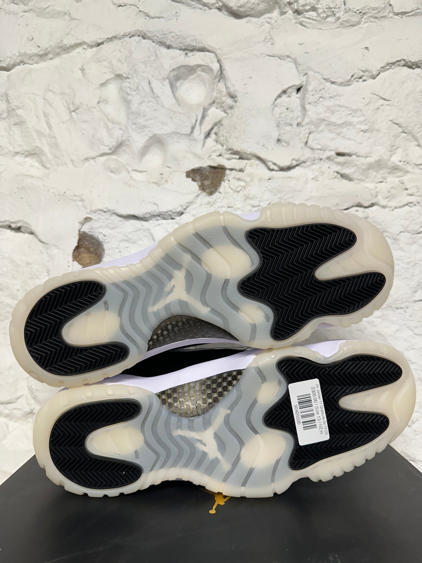 Air Jordan 11 High DMP Gratitude Sz 13 DS