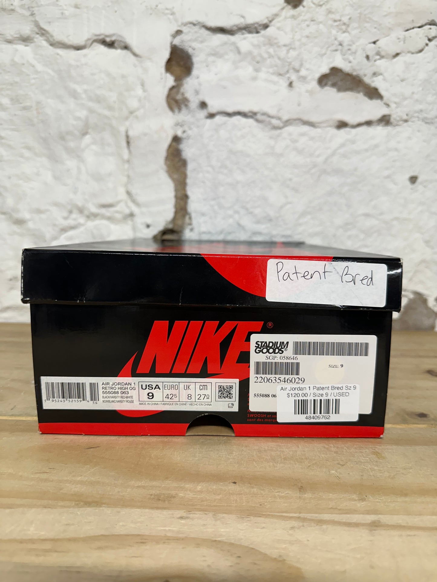 Air Jordan 1 High Patent Bred Sz 9