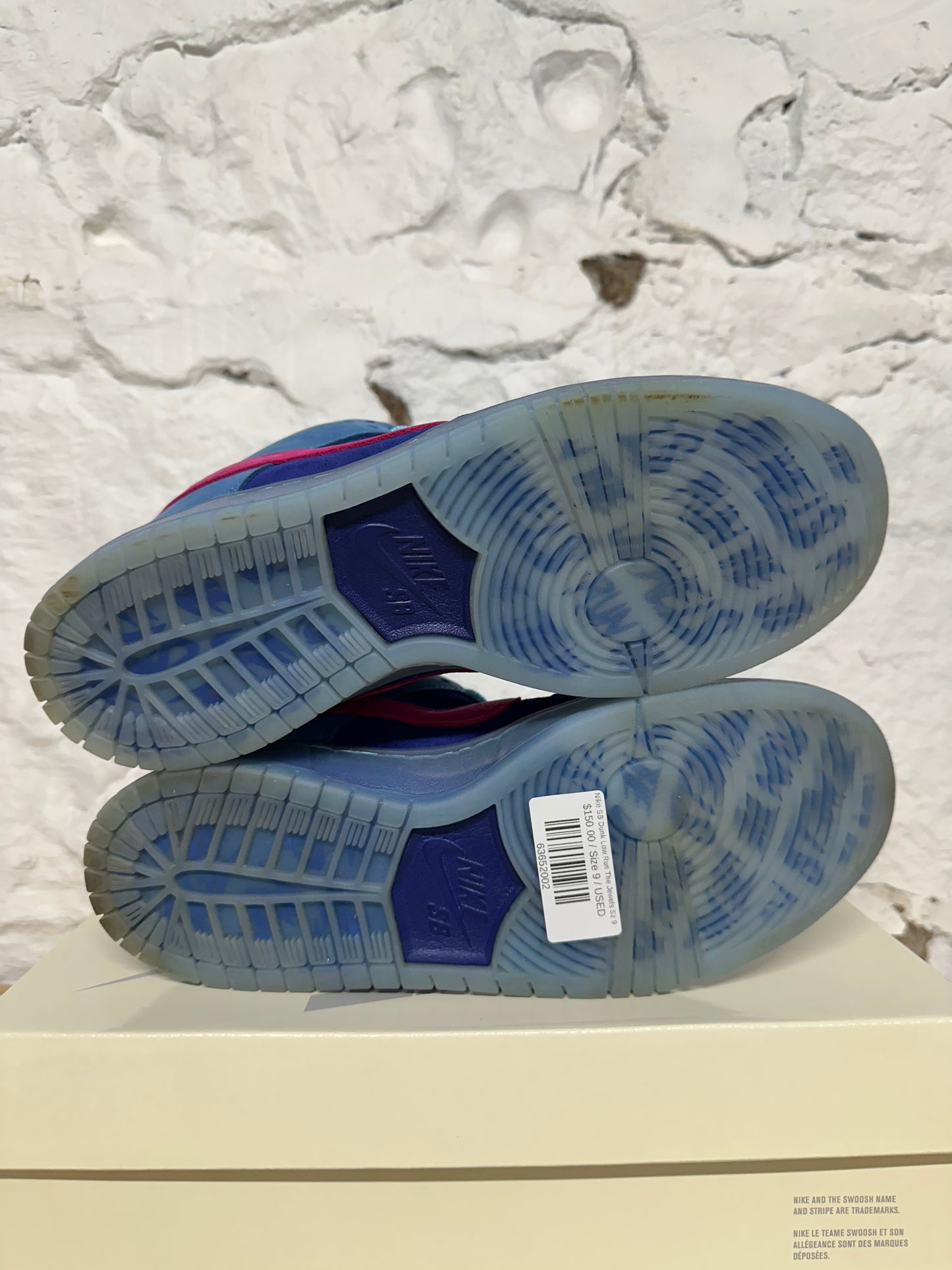 Nike SB Dunk Low Run The Jewels Sz 9