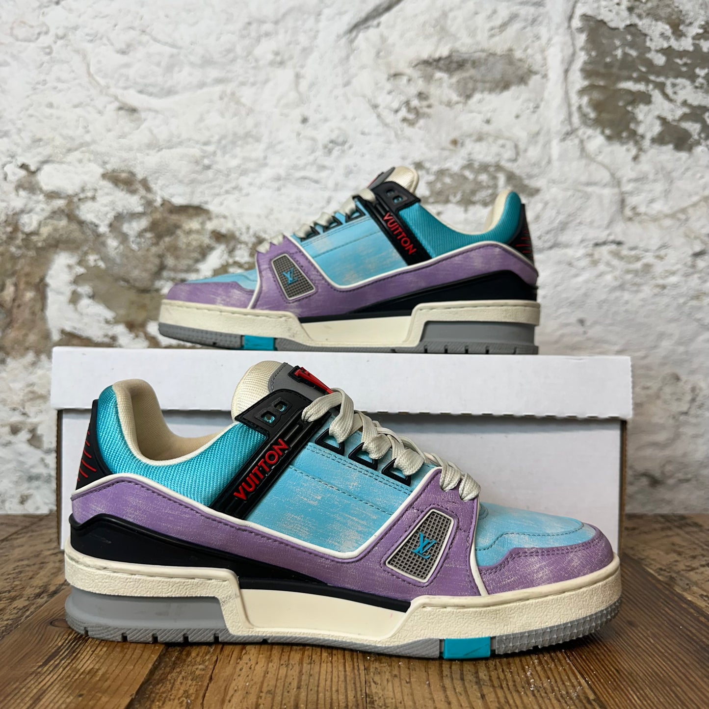 Louis Vuitton Lavender Blue Trainer Sneaker Sz 5 (37)