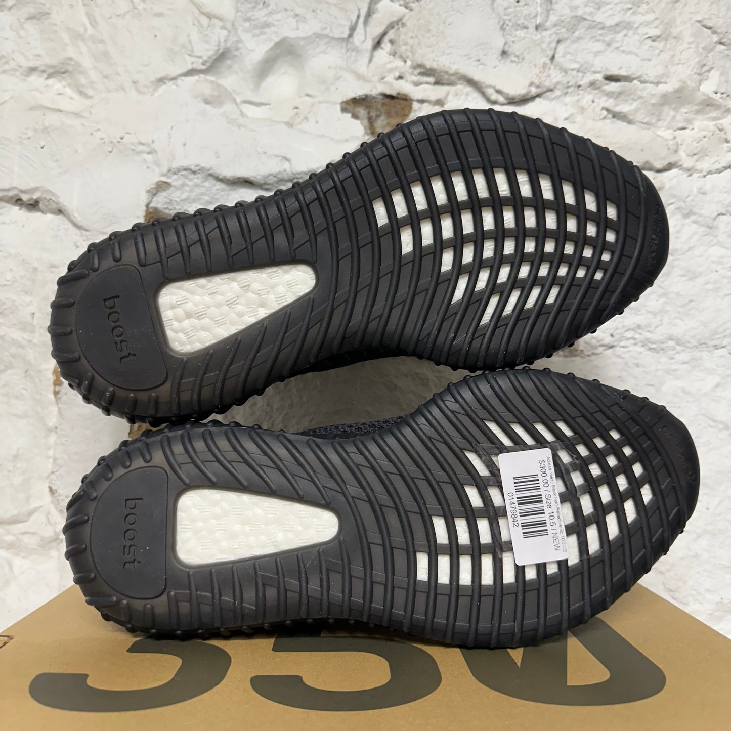 Adidas Yeezy Black Non Reflective Sz 10.5 DS
