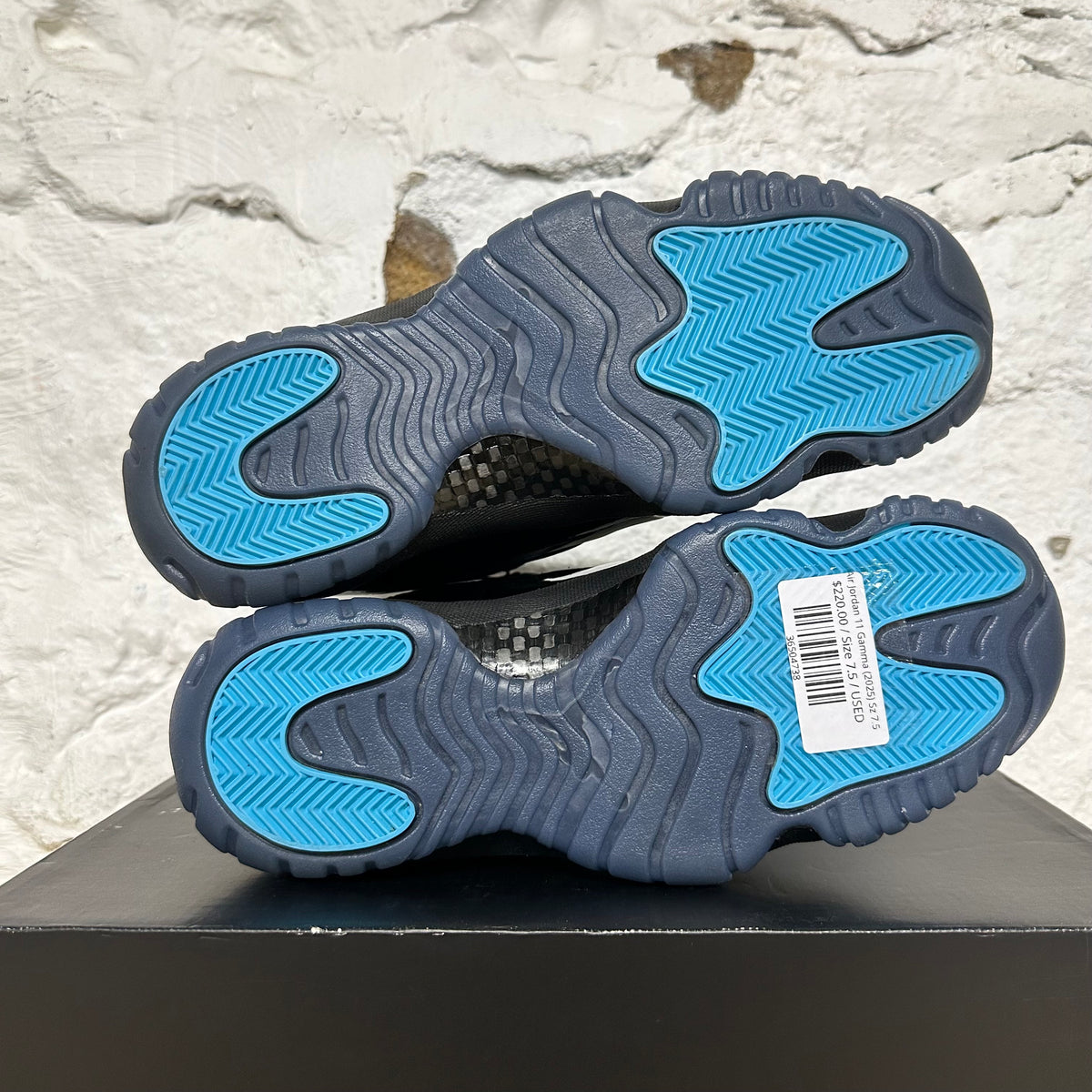 Air Jordan 11 High Gamma Blue (2025) Sz 7.5