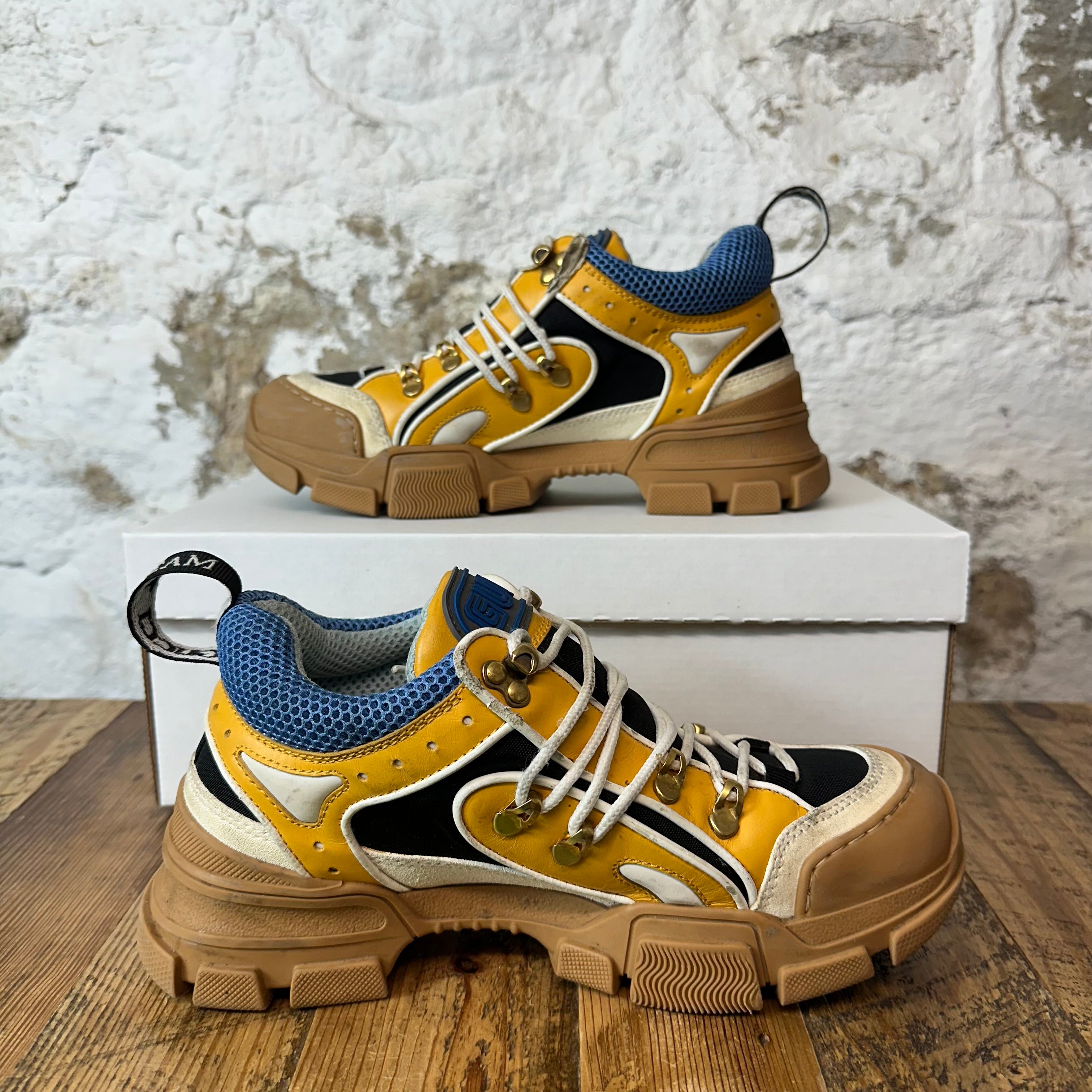 GUCCI グッチ　キッズ　スニーカー ネイビー イエロー　ベビー Gucci Flashtrek Yellow Blue Sz 5.5 – The Gallery Online