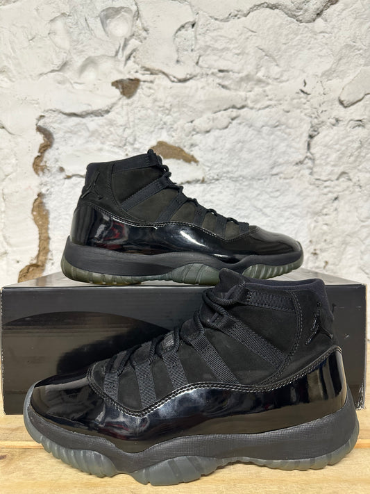 Air Jordan 11 Cap And Gown Sz 8.5